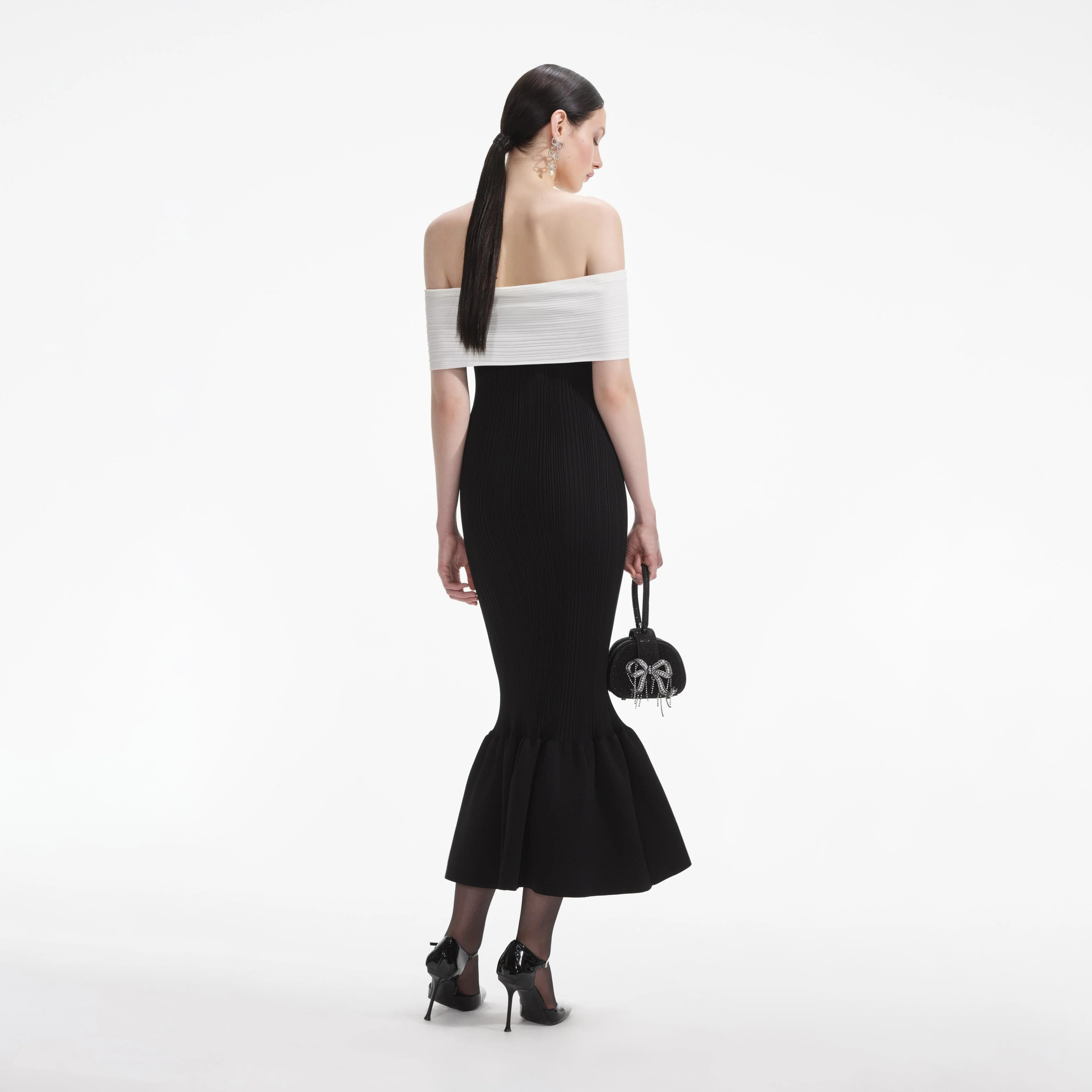 Black Knit Bow Midi Dress - Image 3