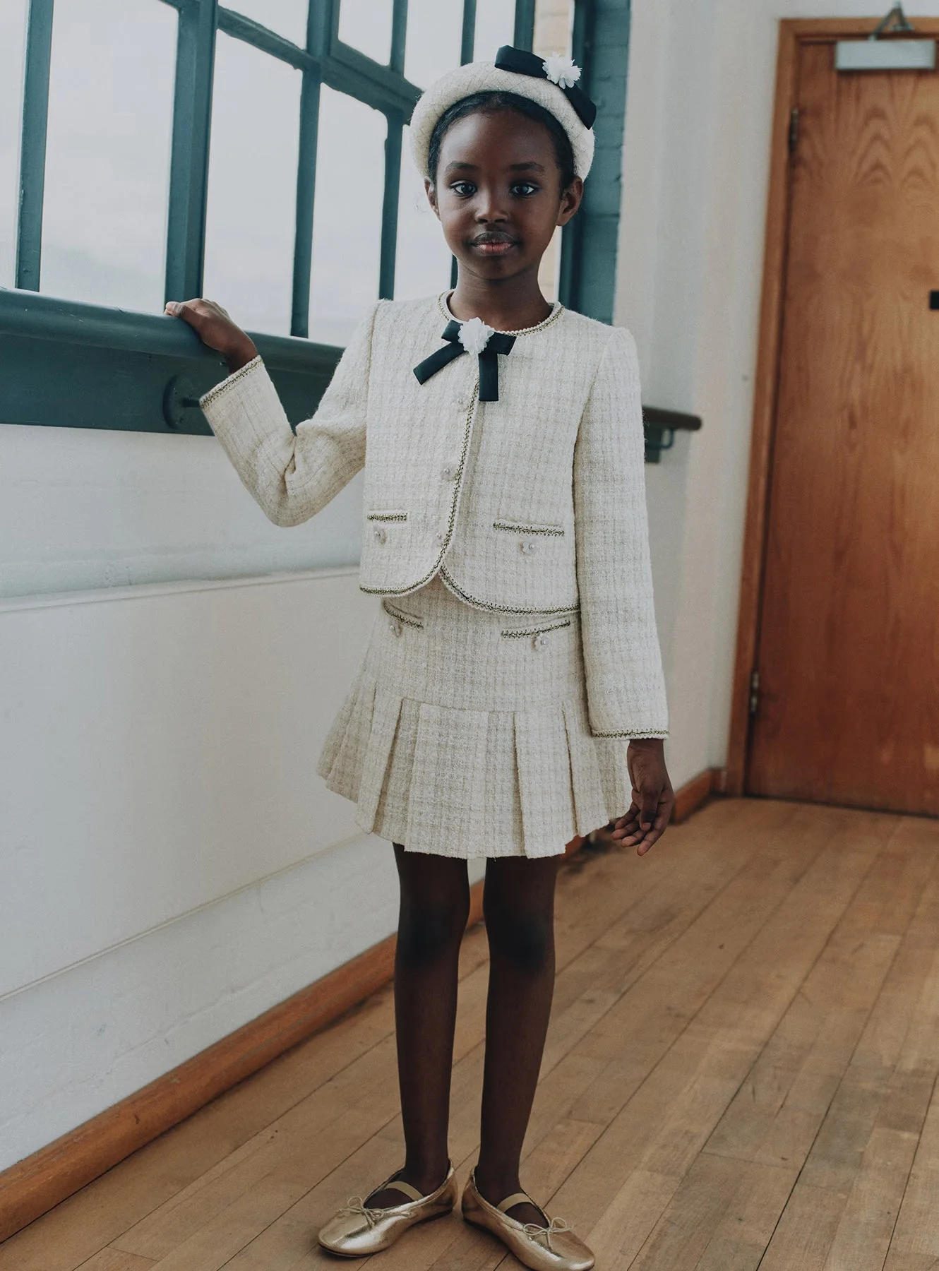 Cream Boucle Pleated Skirt - Image 4