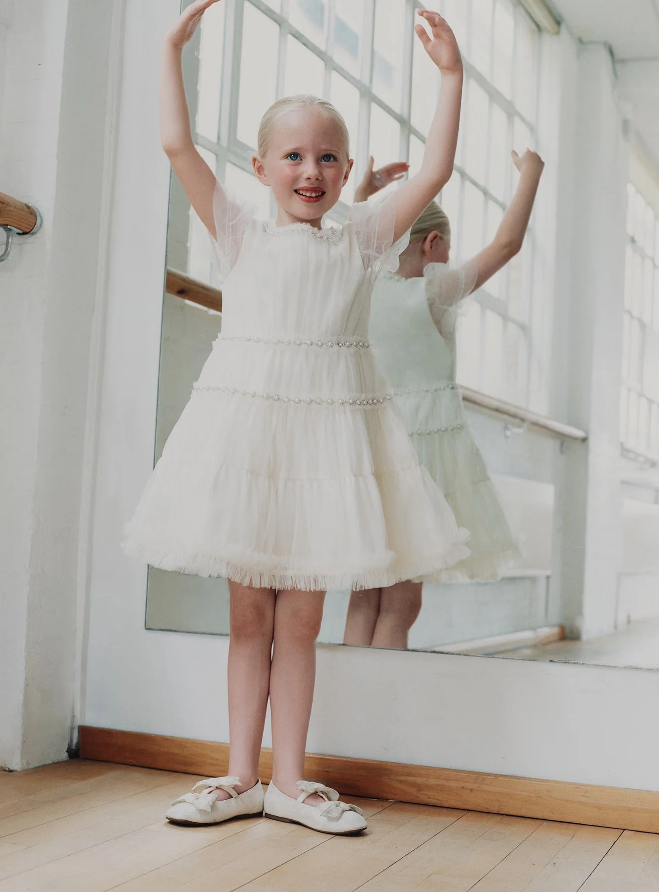 Cream Tulle Tiered Dress - Image 4