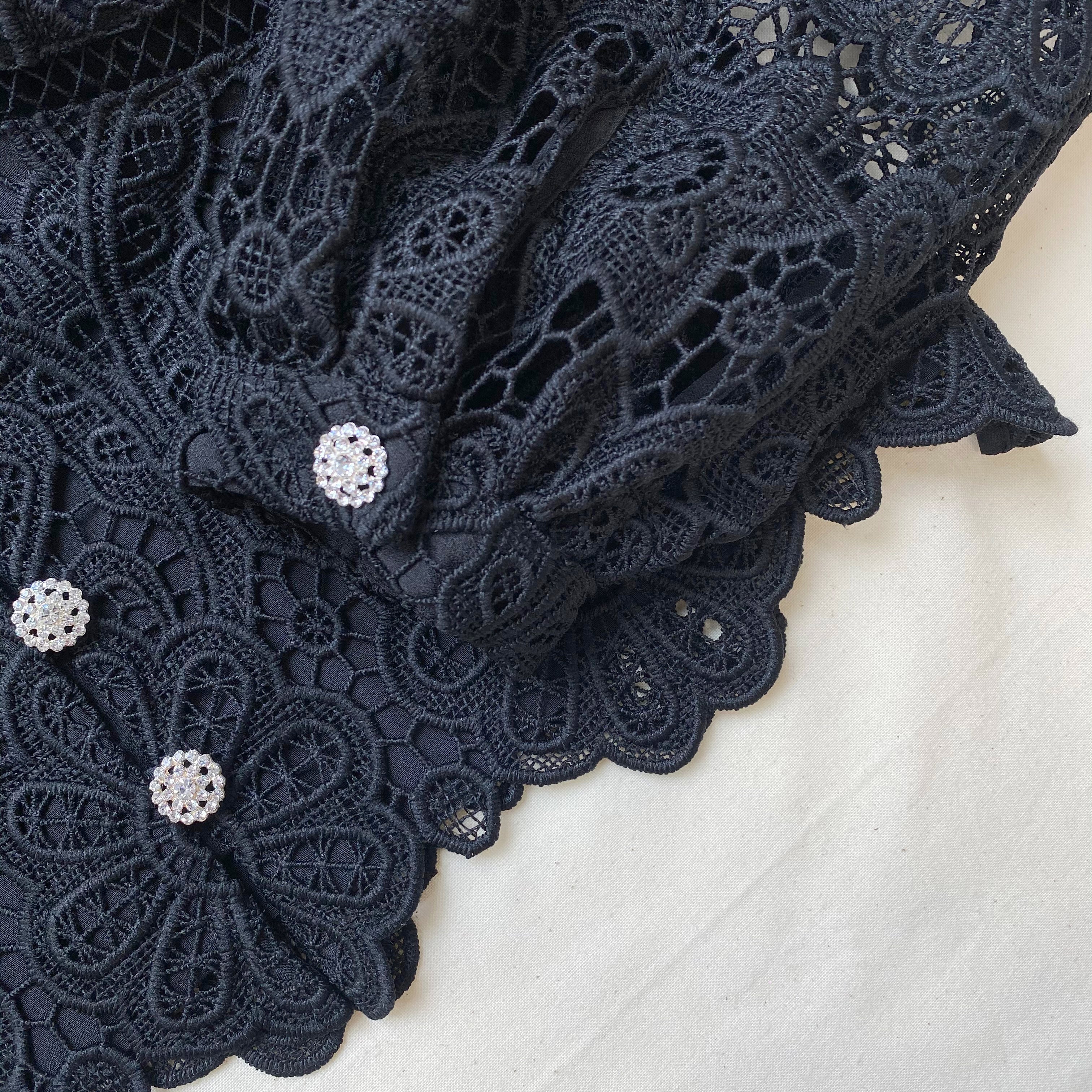 Black Floral Guipure Puff Sleeve Blouse - Image 5